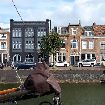 B&B Van Amsterdam Middelburg Bagian luar foto