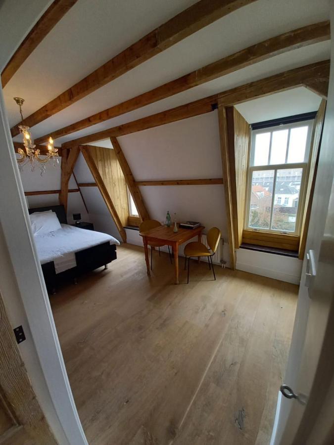 B&B Van Amsterdam Middelburg Bagian luar foto