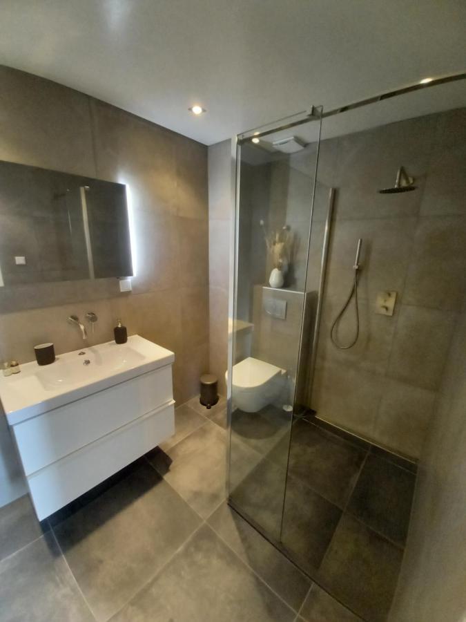 B&B Van Amsterdam Middelburg Bagian luar foto