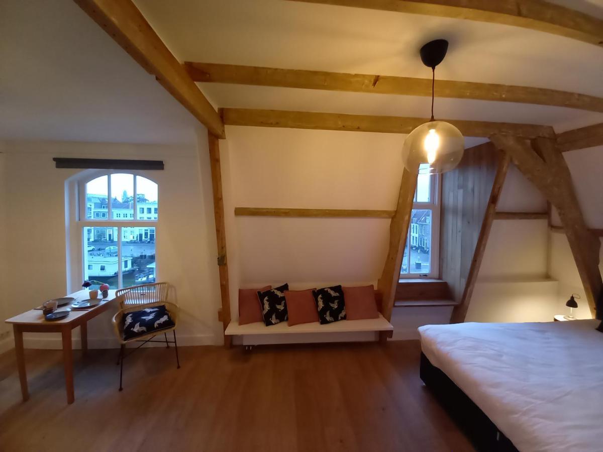 B&B Van Amsterdam Middelburg Bagian luar foto